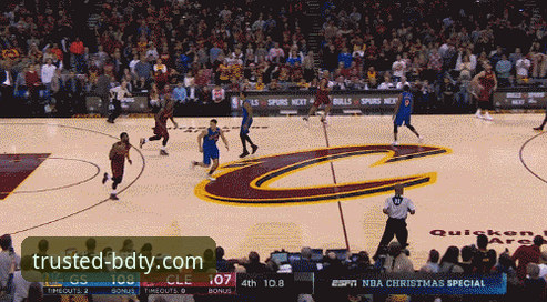 掌握NBA赛事动态的实用技巧：从骑士魔术激战看数据追踪